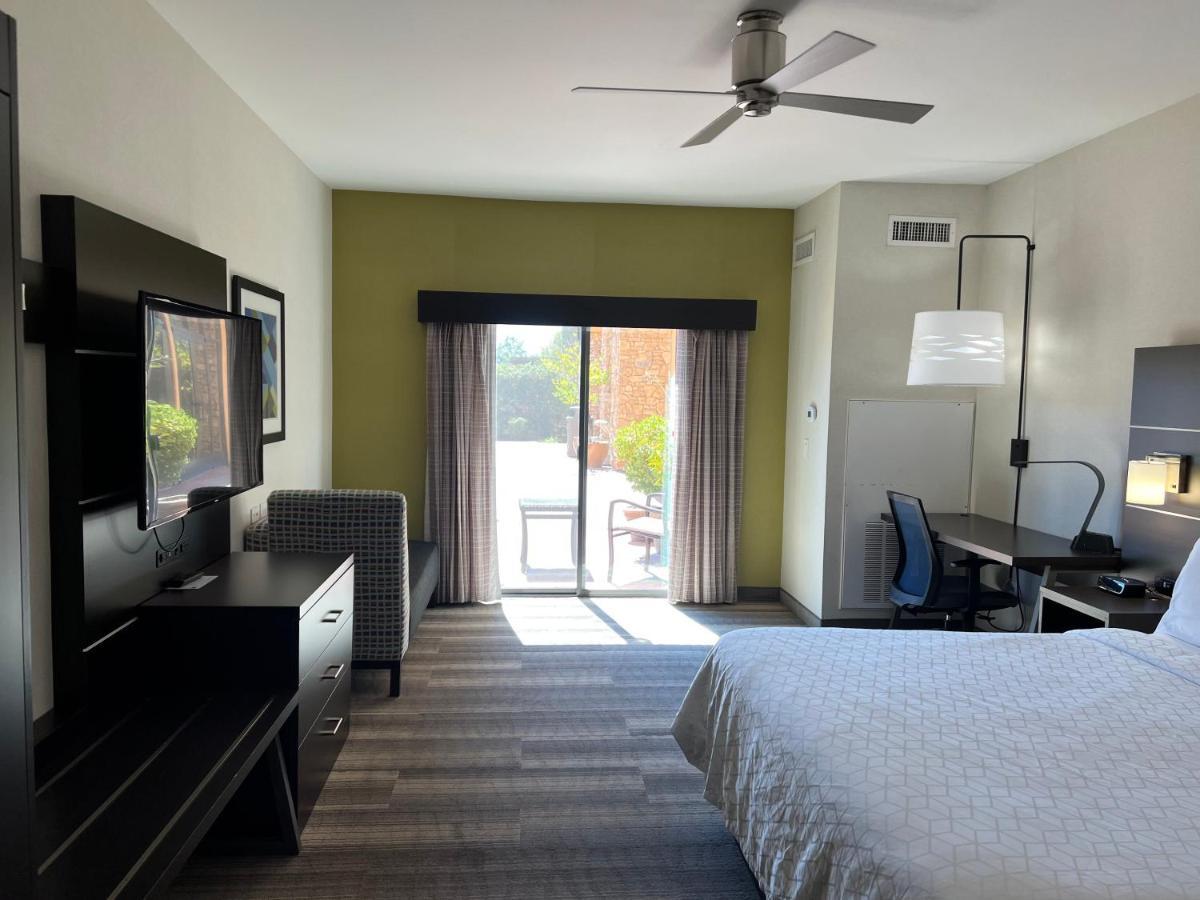 Holiday Inn Express Hotel & Suites El Dorado Hills By Ihg Buitenkant foto