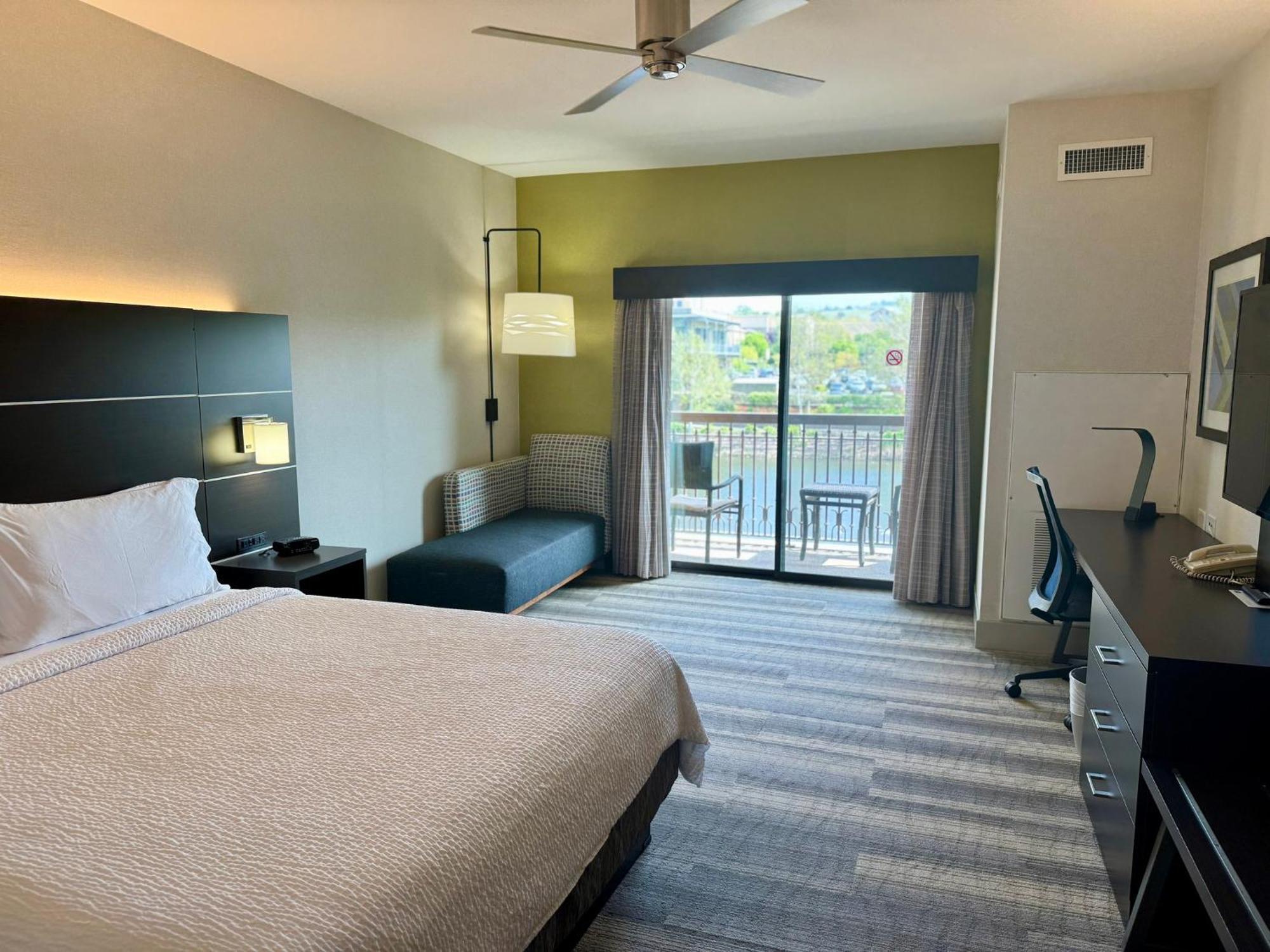 Holiday Inn Express Hotel & Suites El Dorado Hills By Ihg Buitenkant foto